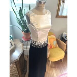 JS Boutique vintage Evening Gown Formal Dress Beaded Waist Black Velvet Long - 4